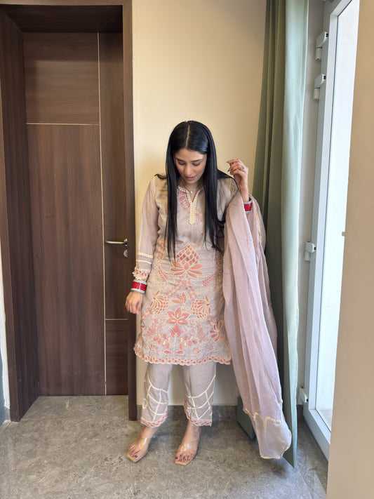 Nazakat Pakistani Suit Set