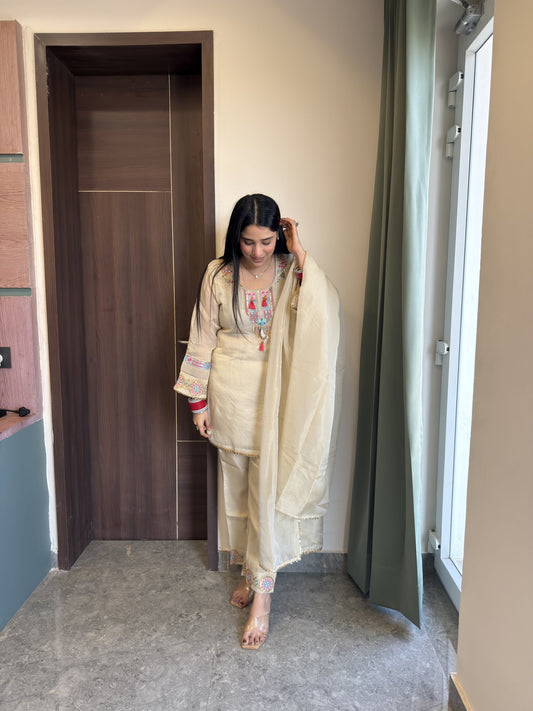 Tassel Embroidered Suit Set